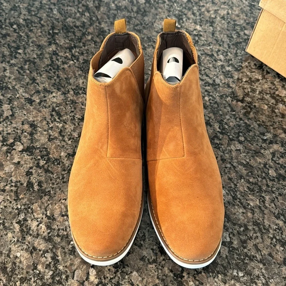 Reserved Footwear men’s Kedge Chelsea boot NIB 10.5